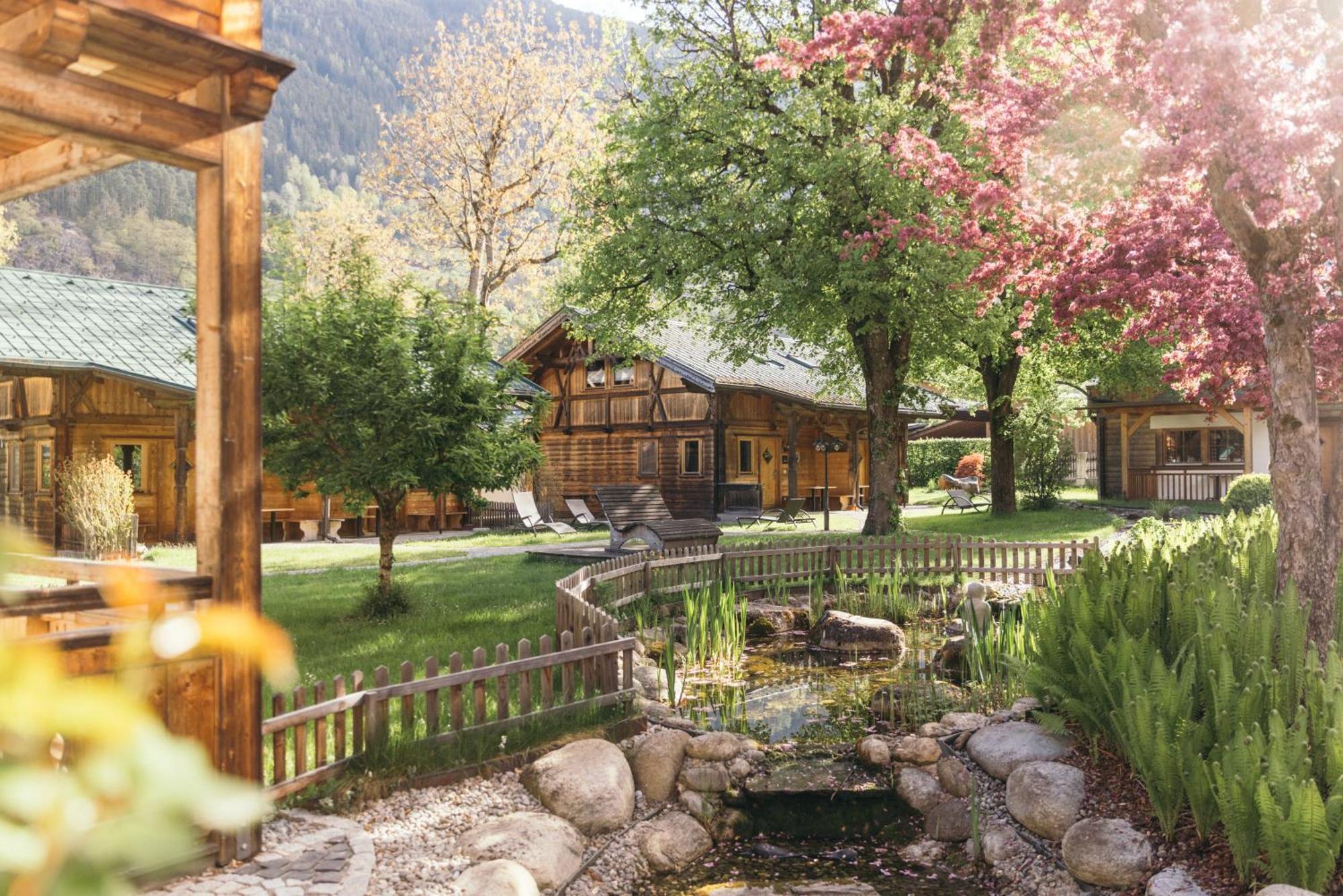 Feelfree Nature Hotel